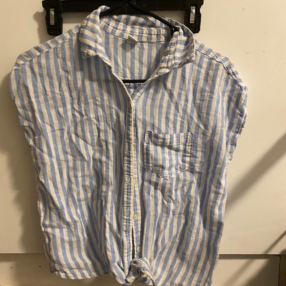 Cropped shirt